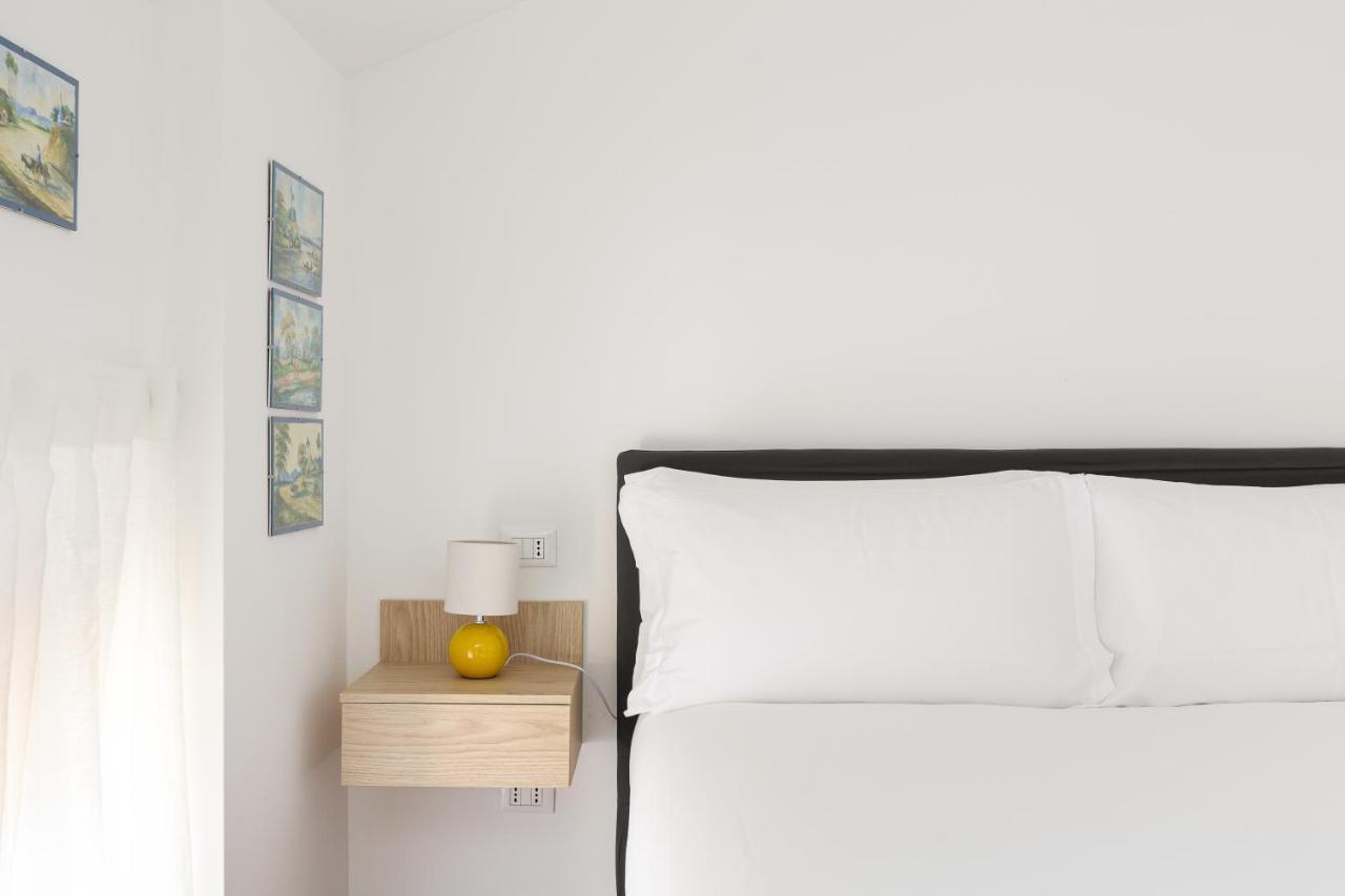 Spiga 46 Suites By Brera Apartments ميلان المظهر الخارجي الصورة